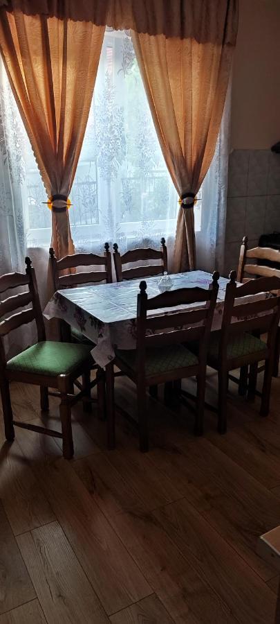 Casa Rebeca Hotel Orşova Buitenkant foto
