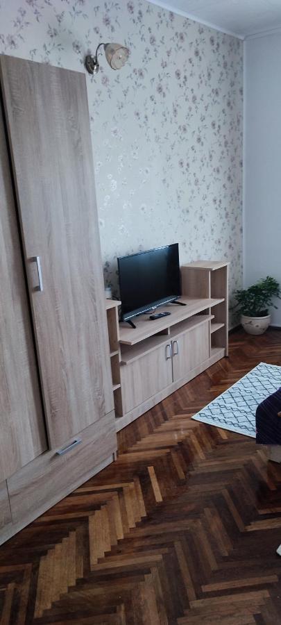 Casa Rebeca Hotel Orşova Buitenkant foto