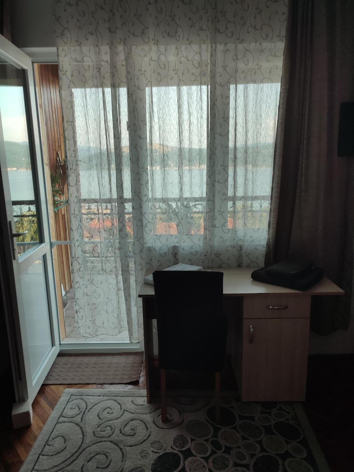 Casa Rebeca Hotel Orşova Buitenkant foto